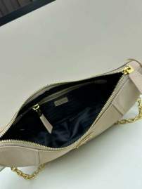 Picture of Prada Handbags _SKUfw194598174fw